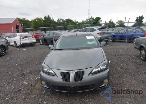 2005 Pontiac Grand Prix Gxp z USA, uszkodzony, nr VIN 2G2WC52CX51351102